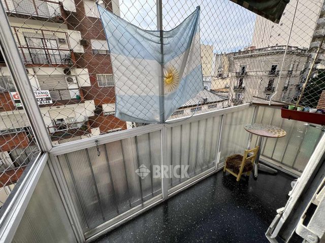 ECUADOR al 1100 Piso 5 5