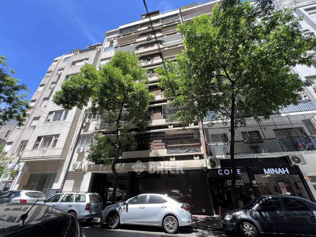 ARENALES al 2200 Piso 1 27