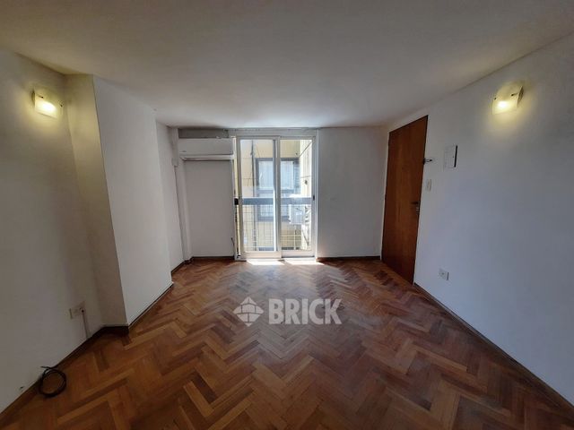 SANTA FE, AV. al 2200 Piso 15 3