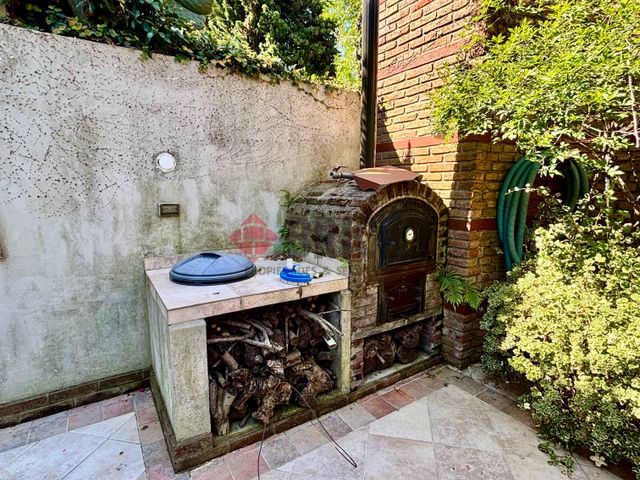 MONASTERIO al 700 26