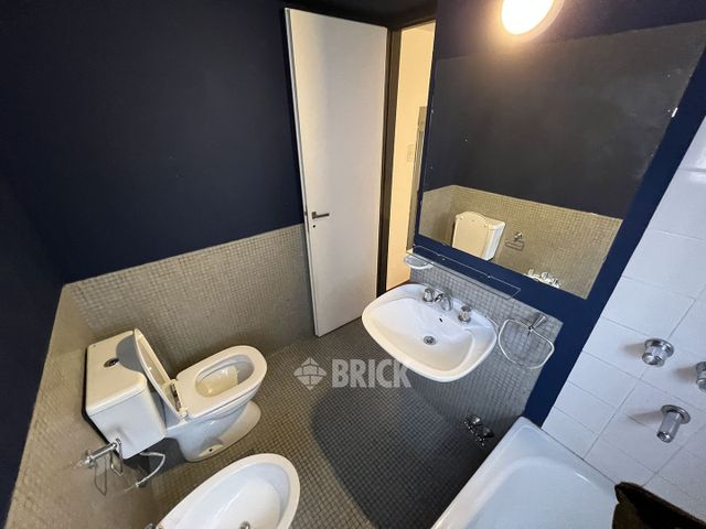 DIRECTORIO, AV. al 700 Piso PB 17