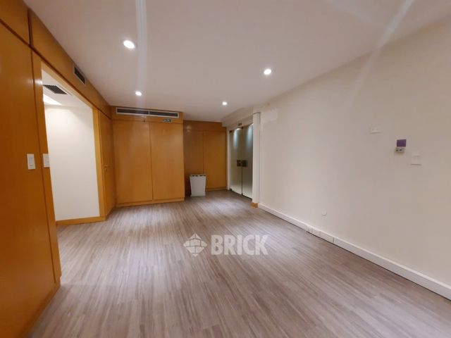 CORRIENTES, AV. al 1300 Piso 2 4