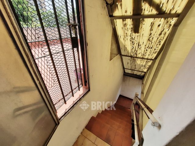 MORELOS al 300 Piso PB 19