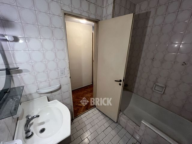 MORENO, JOSE MARIA, AV. al 700 Piso 2 16