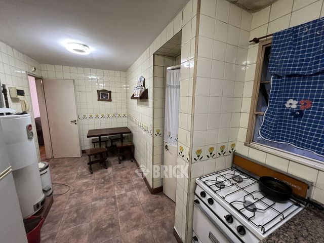 MORENO, JOSE MARIA, AV. al 700 Piso 2 26