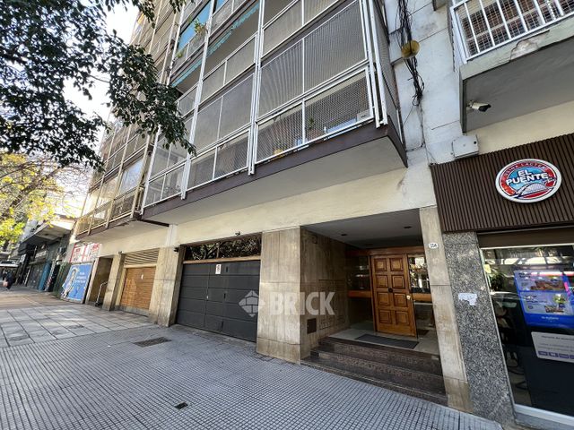 MORENO, JOSE MARIA, AV. al 700 Piso 2 29