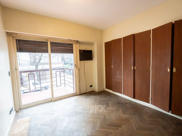 ZABALA al 1500 Piso 1 10