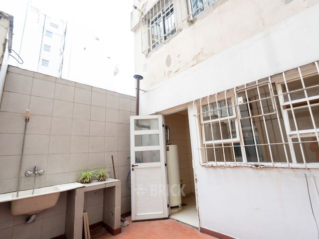 ZABALA al 1500 Piso 1 24