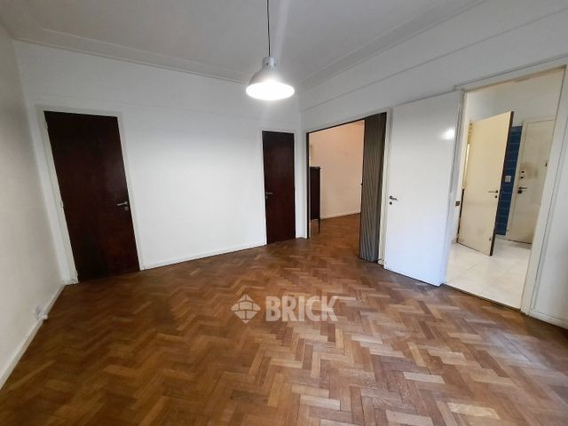 SANCHEZ DE BUSTAMANTE al 1900 Piso 1 3