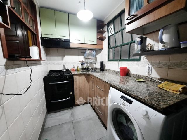 INDEPENDENCIA, AV. al 1200 Piso 1 17