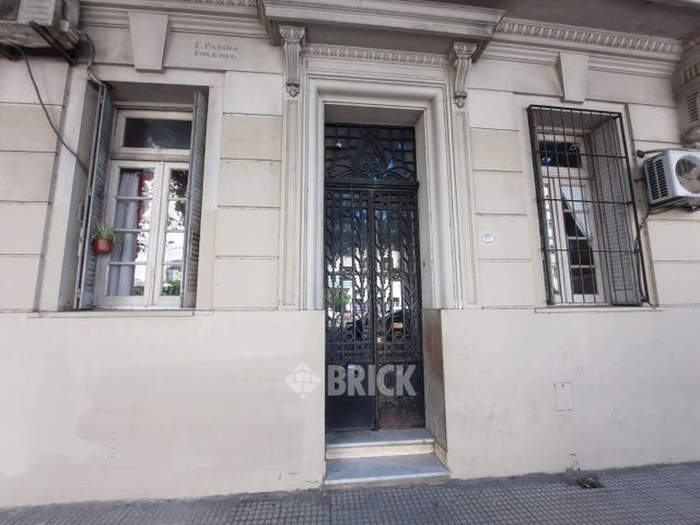 INDEPENDENCIA, AV. al 1200 Piso 1 25