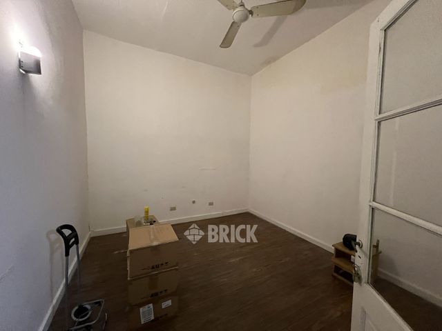 TRELLES, MANUEL al 2400 Piso PB 14