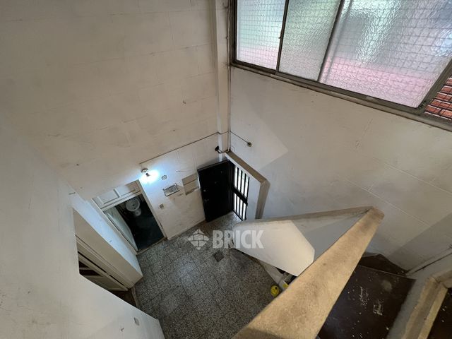 TRELLES, MANUEL al 2400 Piso PB 6