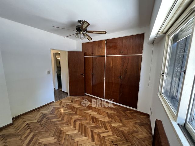 SAN JUAN, AV. al 1400 Piso PB 12