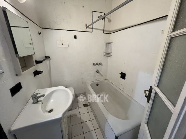 MITRE, BARTOLOME al 2600 Piso 1 14