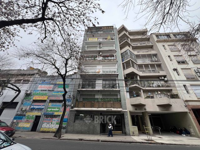 SARMIENTO al 4000 Piso 6 24
