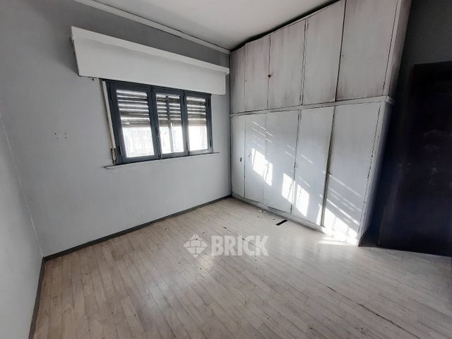 LAMADRID, AV. al 1600 41