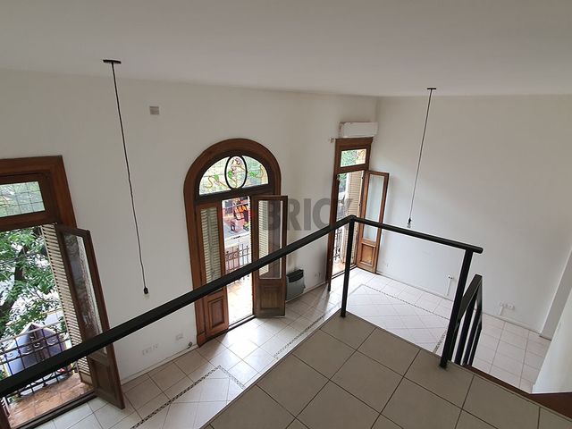 BORGES, JORGE LUIS al 2000 Piso 1 3