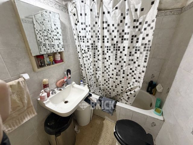 JAURES, JEAN al 800 Piso PB 11