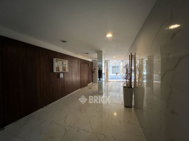 BOGOTA al 1600 Piso 4 15