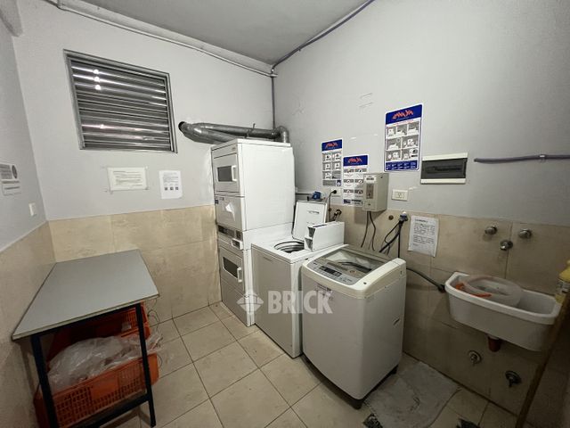 BOGOTA al 1600 Piso 4 16