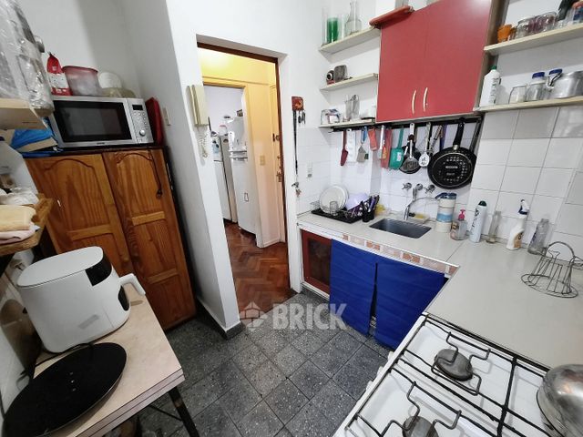 YRIGOYEN, HIPOLITO al 2900 Piso 9 20