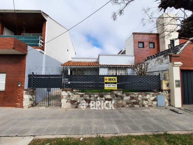 ZAPIOLA, AV. al 800 33