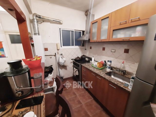 RIVADAVIA, AV. al 2000 Piso 8 8