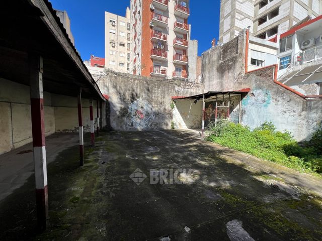 LACROZE, FEDERICO, AV. al 2400 Piso 1 10