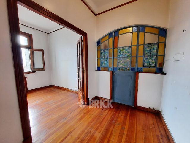 SANTIAGO DEL ESTERO al 1000 Piso 3 4