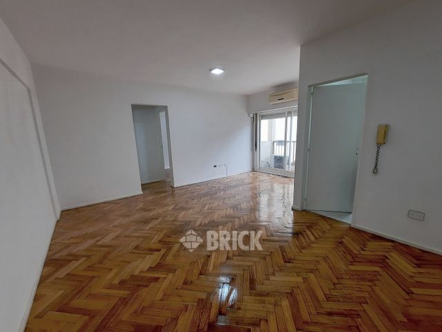 SUIPACHA al 700 Piso 12 4