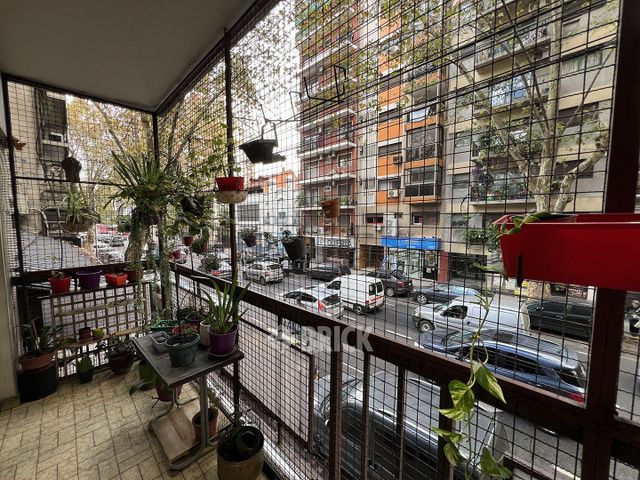 MEDRANO, AV. al 600 Piso 1 6