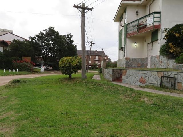 AVENIDA 1 al 3900 Piso PB 16