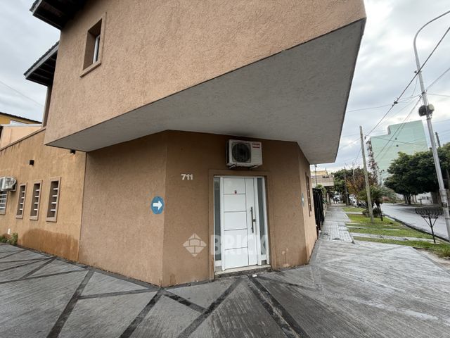 PILCOMAYO al 700 Piso PB 35