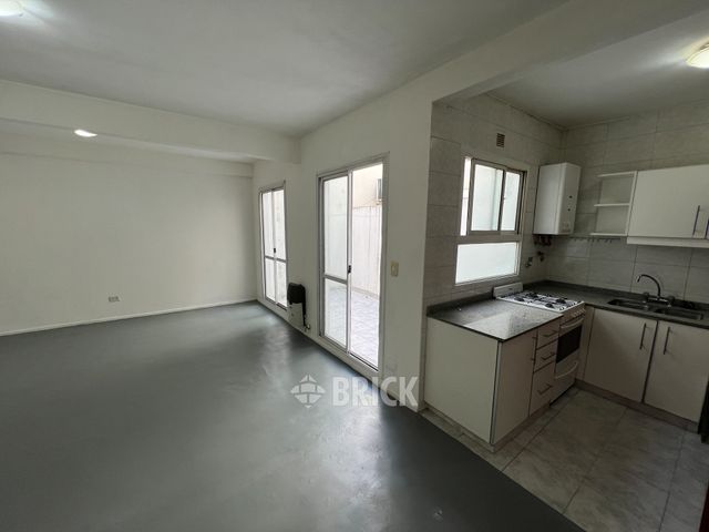 URQUIZA al 700 Piso PB 1