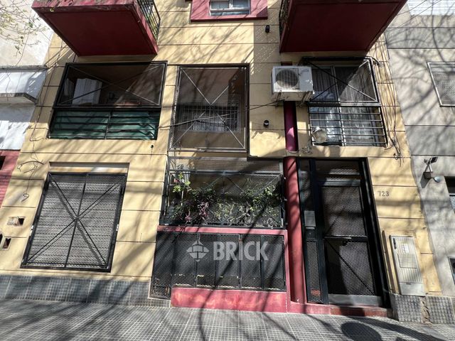 URQUIZA al 700 Piso PB 11