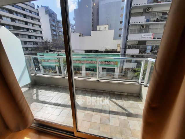 PARAGUAY al 3900 Piso 2 5