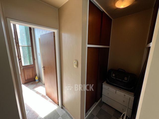 ALBERDI, JUAN B., AV. al 3200 Piso 1 19