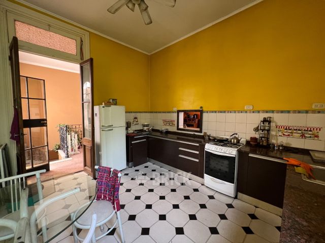ALBERDI, JUAN B., AV. al 3200 Piso 1 9