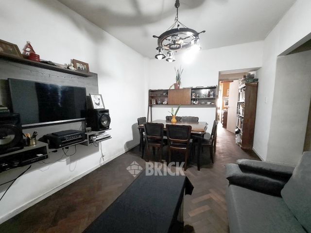 CORDOBA, AV. al 300 Piso 6 4