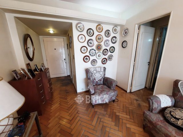 MITRE, BARTOLOME al 1100 Piso 6 5