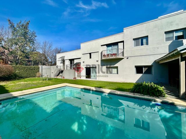 JACINTO DIAZ al 2800 3