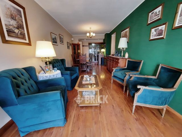 SANTA FE, AV. al 4900 Piso 6 5