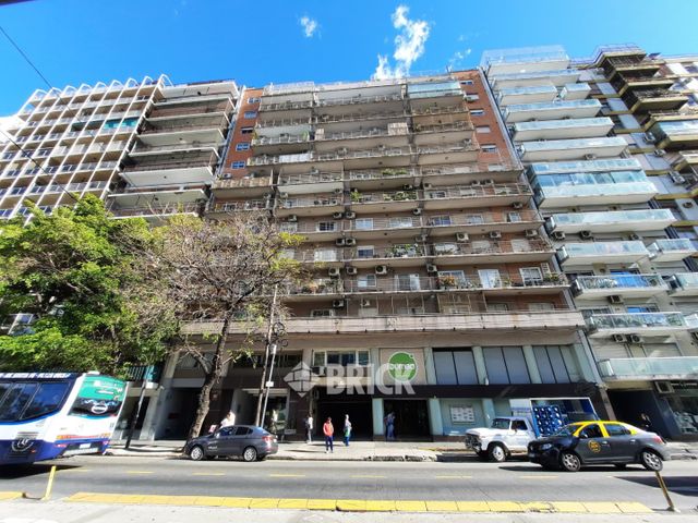 SANTA FE, AV. al 4900 Piso 6 50