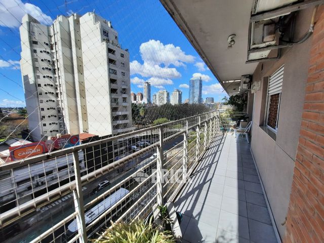 SANTA FE, AV. al 4900 Piso 6 8