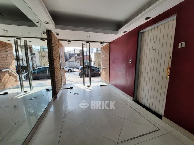 IRIGOYEN, GOBERNADOR al 400 Piso PB 20