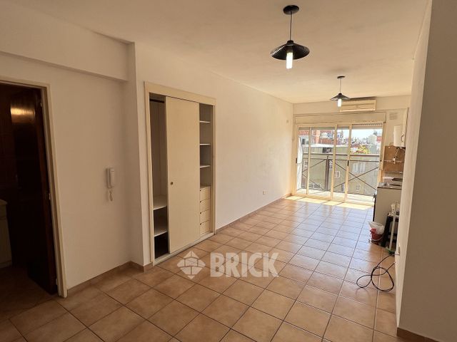 GARCIA, TEODORO al 3900 Piso 3 4