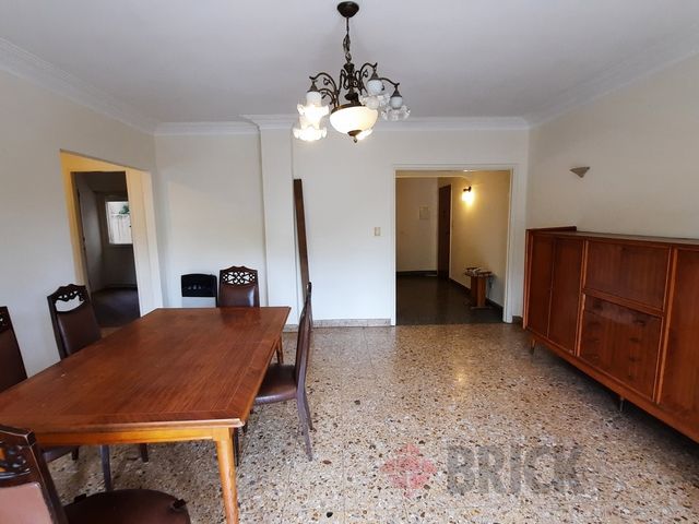 MOSCONI, AV. al 3200 Piso 1 4