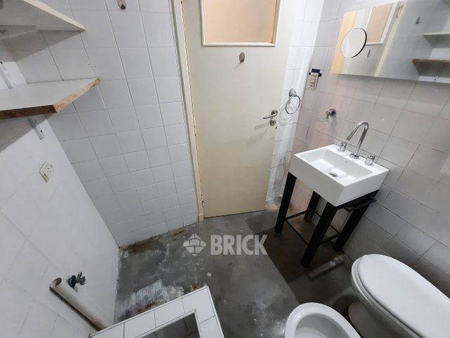 CESPEDES al 3400 Piso 2 24