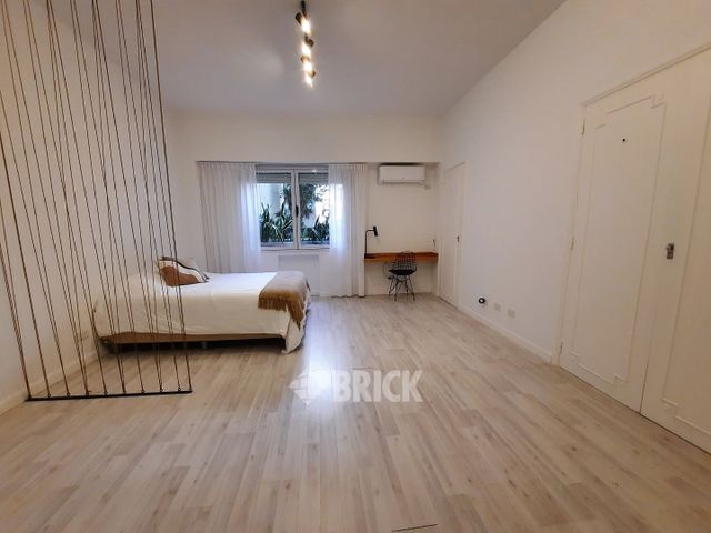 POSADAS al 1400 Piso 1 3